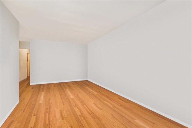 132-01 100th St, Ozone Park, NY 11417 - photo 5