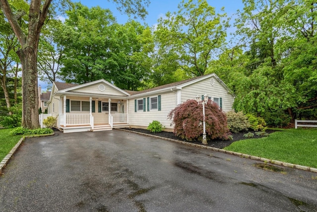 24 Victory St, Ronkonkoma, NY 11779 - photo 1