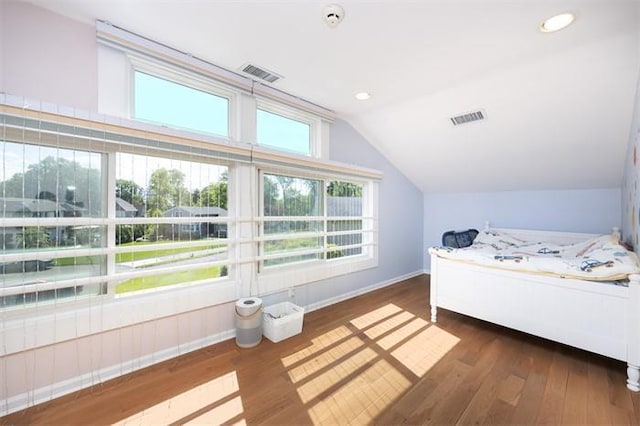 3 The Cir, Great Neck, NY 11020