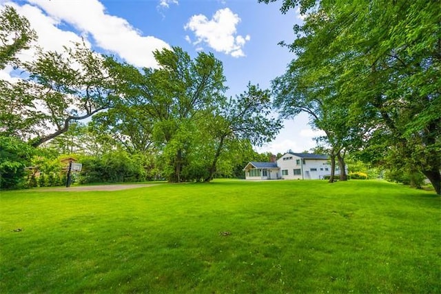 3 The Cir, Great Neck, NY 11020