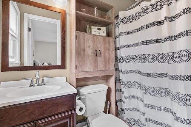 491 Toleman Rd, Rock Tavern, NY 12575 - full bath featuring vanity, toilet, and a shower with shower curtain