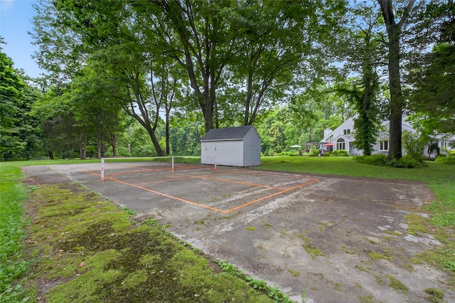 109 Sleight Plass Rd, Poughkeepsie, NY 12603 - view of patio / terrace featuring an outdoor structure and a tennis court