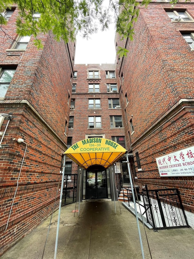 13639 41st Ave Unit 3C, Flushing, NY 11355 - view of building exterior