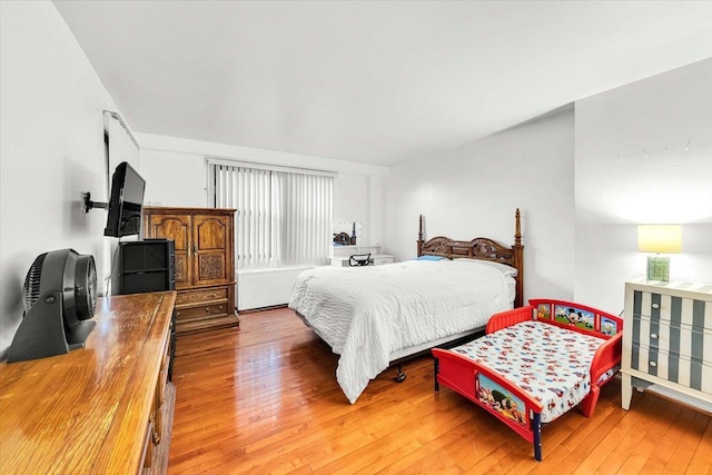 4705 Henry Hudson Pkwy W Unit 7F, Bronx, NY 10471 - bedroom featuring light wood-style floors