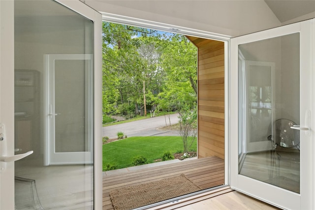 69 Bay View Dr W, Sag Harbor, NY 11963 - view of doorway to outside