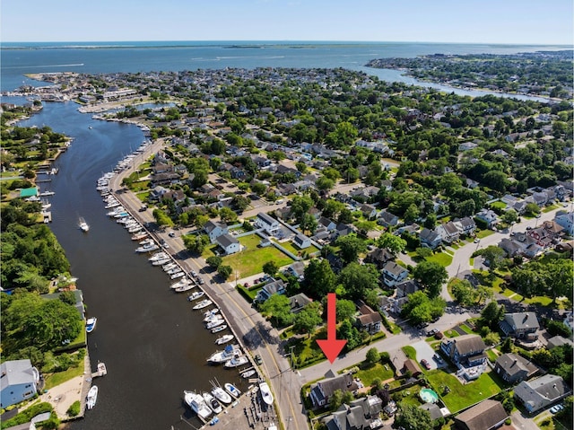 28 Shore Rd, Babylon, NY 11702 - aerial overview of property's location featuring a large body of water