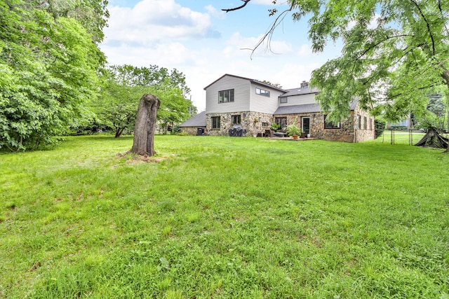 167 Grandview Ave, Nanuet, NY 10954 - view of yard
