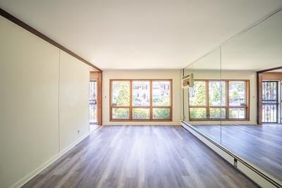 8140 268th St, Glen Oaks, NY 11004 - photo 6