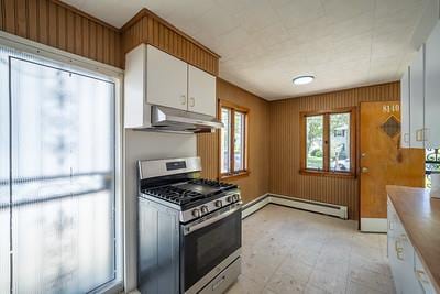 8140 268th St, Glen Oaks, NY 11004 - photo 7