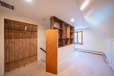 8140 268th St, Glen Oaks, NY 11004 - photo 22