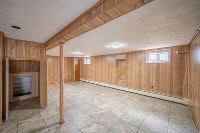 8140 268th St, Glen Oaks, NY 11004 - photo 23