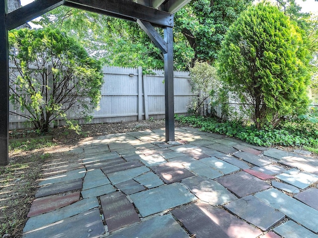 14 Marwood Rd S, Port Washington, NY 11050 - view of patio