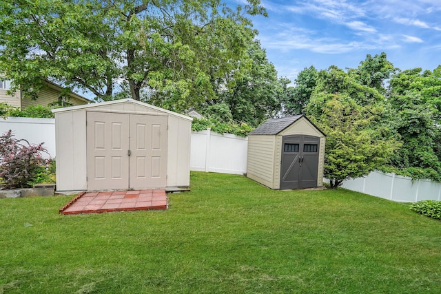 263 Claywood Dr, Brentwood, NY 11717 - view of yard