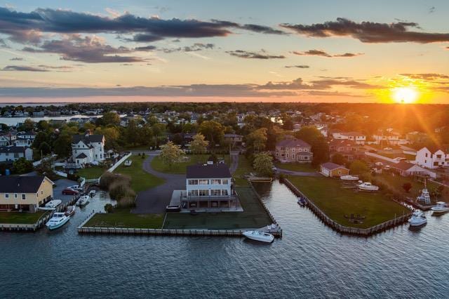 200LOTA Clocks Blvd, Massapequa, NY 11758 - aerial view at dusk of a water view and a residential view