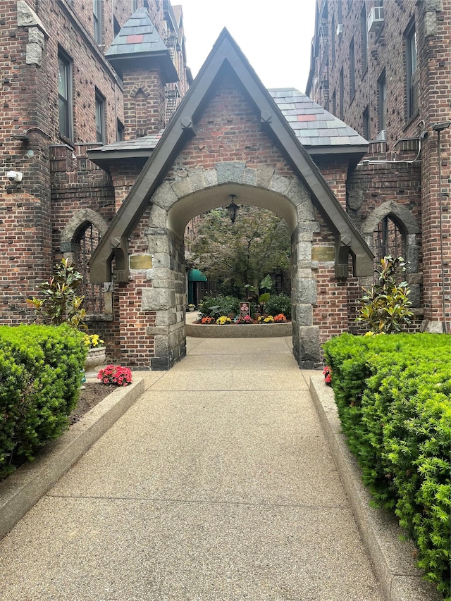 83-19 116th St Unit 2E, Kew Gardens, NY 11415 - view of community