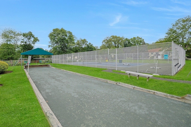 165 Carriage Ct Unit H, Yorktown Heights, NY 10598 - view of community featuring a tennis court