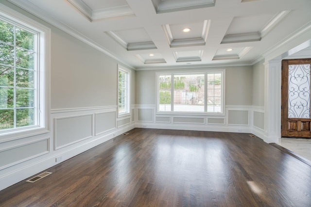 12 Barbara Ln, Glen Cove, NY 11542 - photo 12