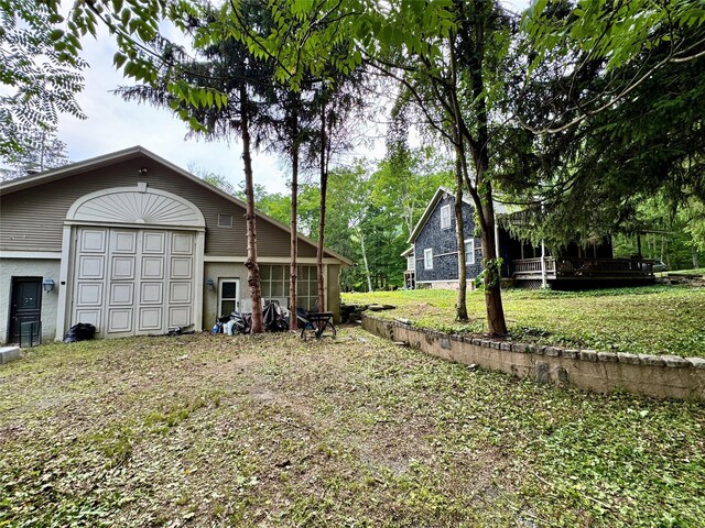 210A Seven Bridges Rd, Mount Kisco, NY 10549 - view of yard featuring a wooden deck