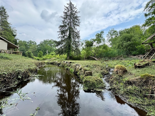 210A Seven Bridges Rd, Mount Kisco, NY 10549 - water view