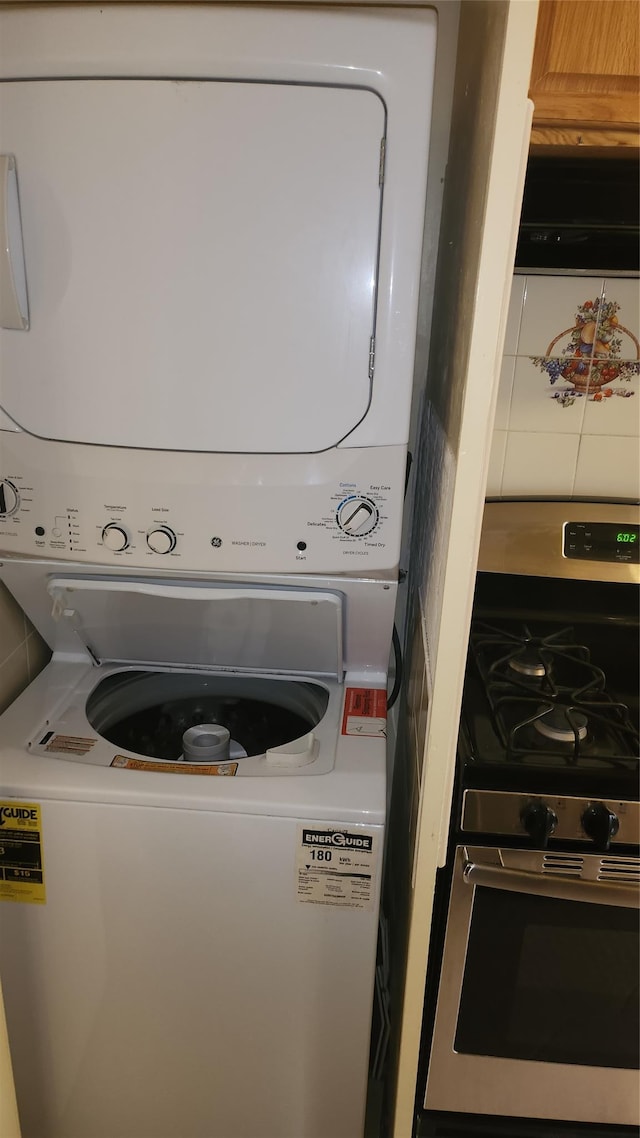 904 E 218th St, Bronx, NY 10469 - photo 6