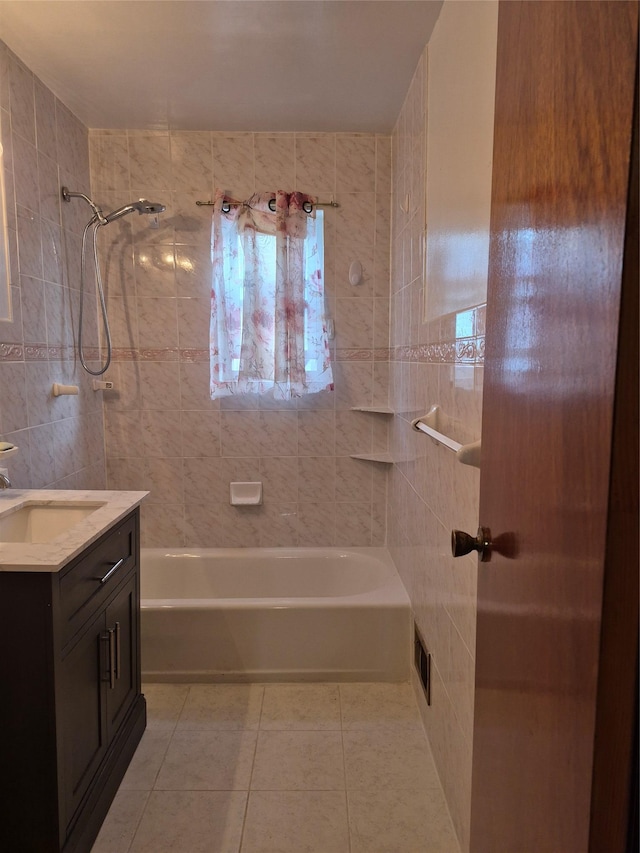 904 E 218th St, Bronx, NY 10469 - photo 10