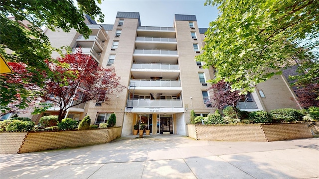 142-20 84th Dr Unit 3K, Briarwood, NY 11435 - view of apartment building / complex