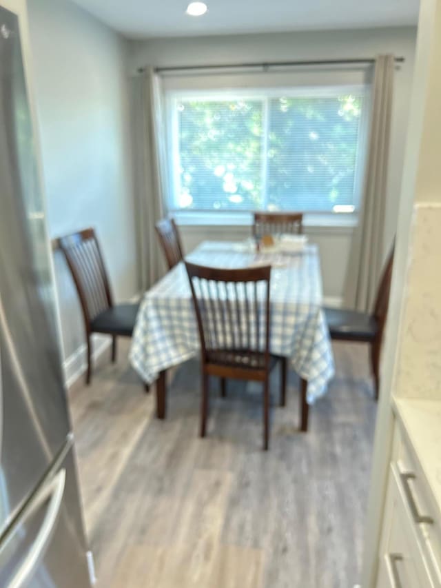 38 Tulip Ct, Nanuet, NY 10954 - dining room with light wood-style flooring, baseboards, and recessed lighting
