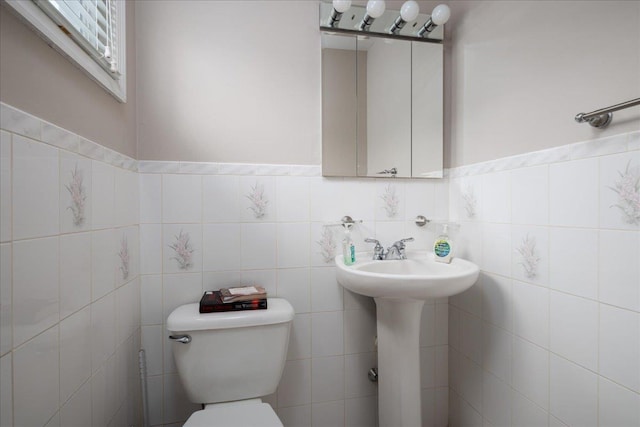 1360 Powell Ave, Merrick, NY 11566 - half bathroom with toilet