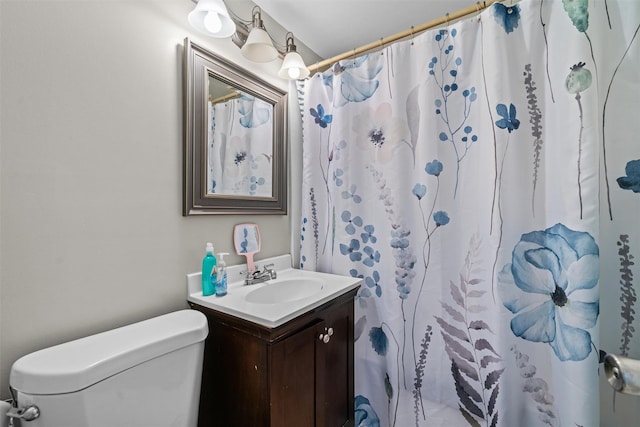 36 Peck St, Haverstraw, NY 10993 - bathroom with vanity, toilet, and a shower with curtain