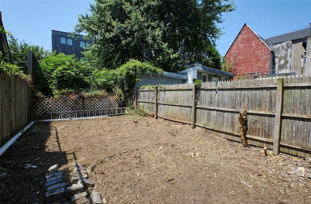 99 Pioneer St, Brooklyn, NY 11231 - view of fenced backyard