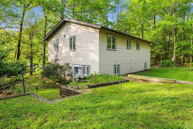 16 Fairway Dr, Eldred, NY 12743 - view of side of property with a yard