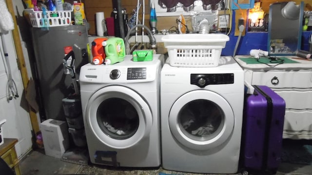 17 W Thompson Pl, Smallwood, NY 12778 - laundry room with independent washer and dryer