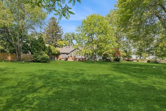 129 W Lakeshore Dr, Carmel, NY 10512 - view of yard