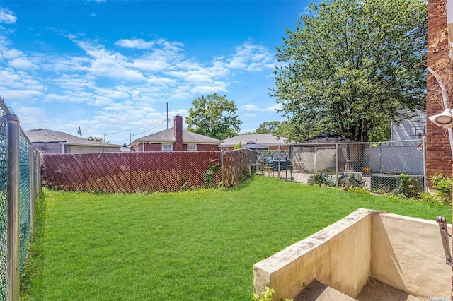 22820 Edgewood Ave, Laurelton, NY 11413 - view of yard
