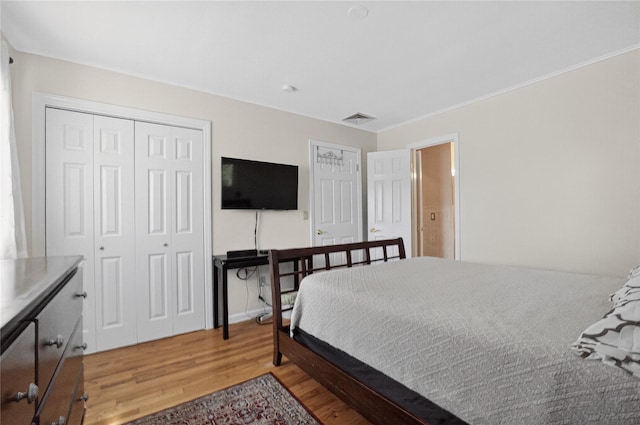 15 Richard Rd, Mahopac, NY 10541 - bedroom with wood finished floors and a closet