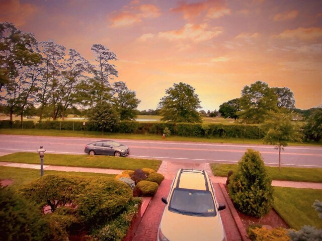 306 Cambridge Ave, Garden City, NY 11530 - photo 40
