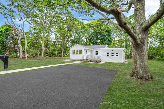 60 Westminster Dr, Shirley, NY 11967 - photo 4