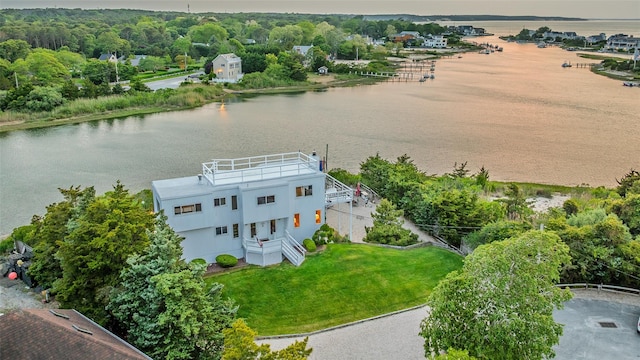 19 Cold Spring Ct, Southampton, NY 11968 - view of subject property featuring a large body of water