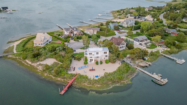 19 Cold Spring Ct, Southampton, NY 11968 - aerial overview of property's location with a large body of water