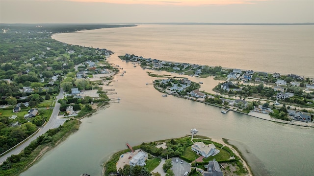 19 Cold Spring Ct, Southampton, NY 11968 - view of property location with a large body of water and nearby suburban area