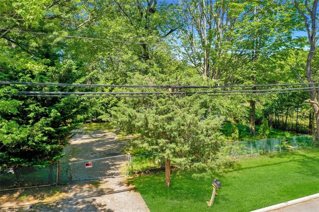 972 Old Medford Ave, Farmingville, NY 11738 - photo 5