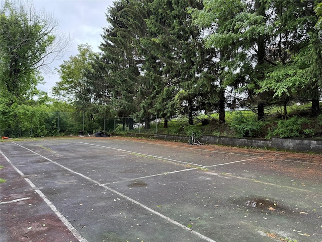 77 Upper Rd, Bloomingburg, NY 10940 - view of tennis court