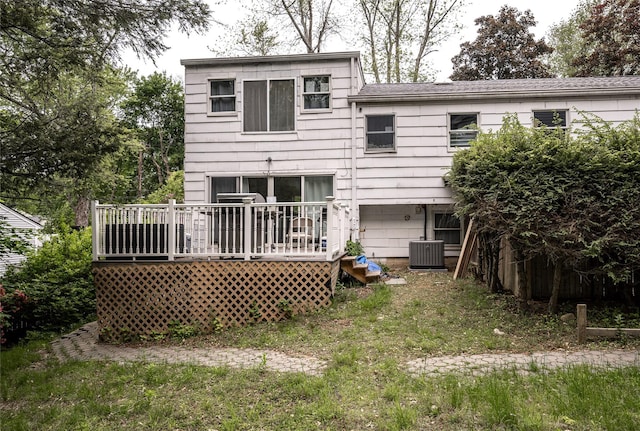 929 Fox Meadow Rd, Yorktown Heights, NY 10598 - rear view of house featuring a deck and cooling unit