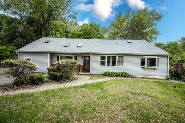 929 Fox Meadow Rd, Yorktown Heights, NY 10598 - ranch-style home featuring a front lawn and a shingled roof