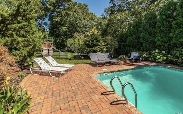 4 Douglas Ct, Hampton Bays, NY 11946 - photo 24