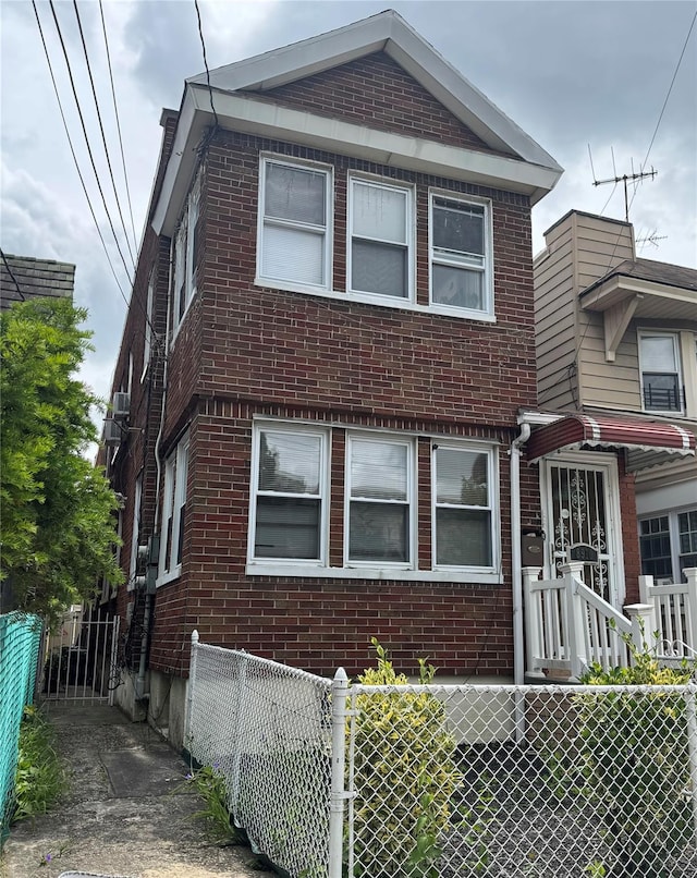 89-10 91st Ave, Woodhaven, NY 11421 - photo 2