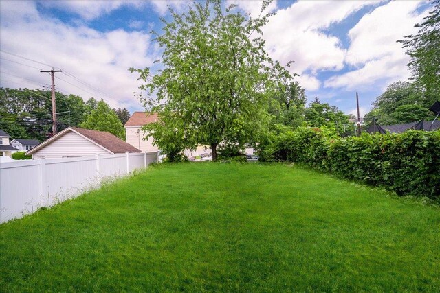190 Gidney Ave, Newburgh, NY 12550 - photo 14