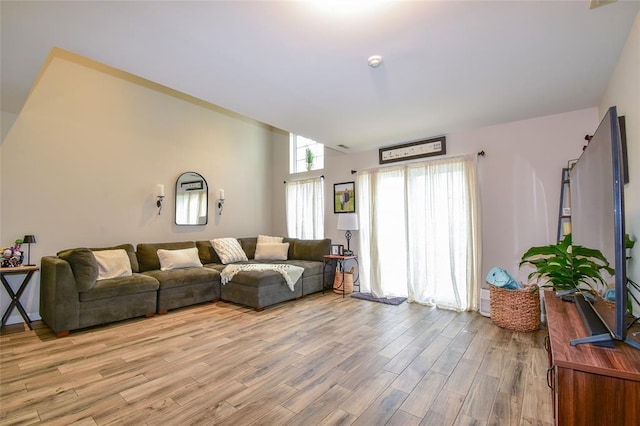172 Gothic Cir, Manorville, NY 11949 - photo 5