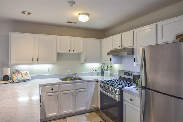 172 Gothic Cir, Manorville, NY 11949 - photo 8