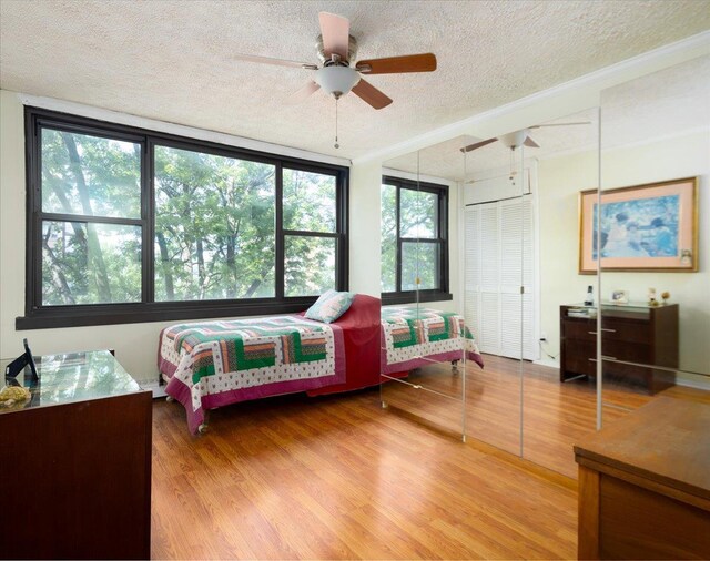 166-26 Powells Cove Blvd Unit 5D, Whitestone, NY 11357 - photo 5